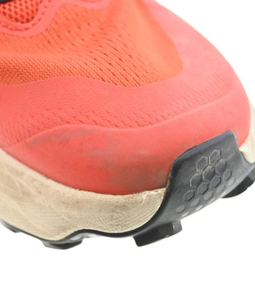 Salomon รองเท้าผ้าใบ