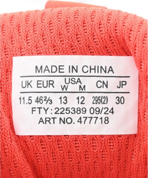 KITH รองเท้าผ้าใบ