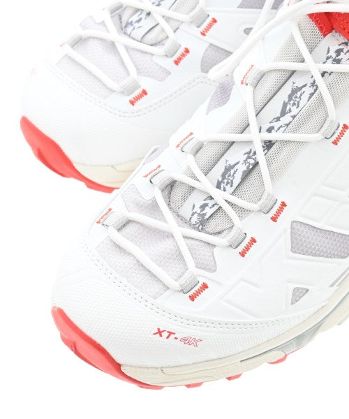 KITH รองเท้าผ้าใบ