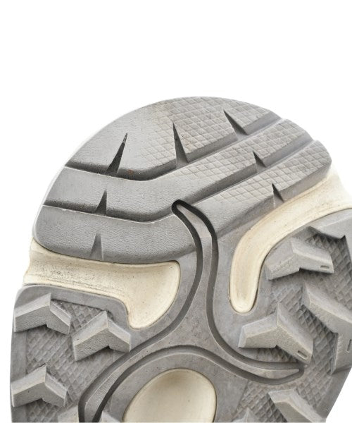 Salomon รองเท้าผ้าใบ