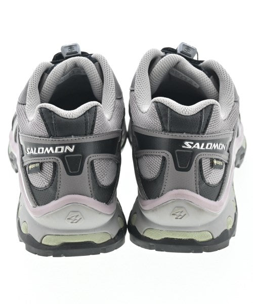 Salomon รองเท้าผ้าใบ