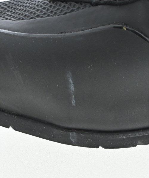 Salomon รองเท้าผ้าใบ