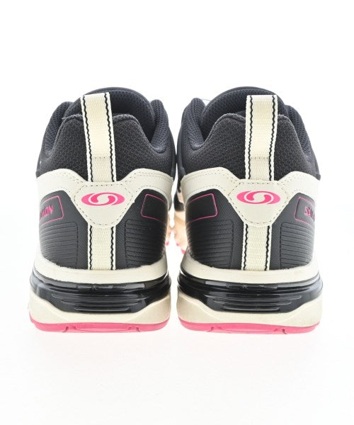 Salomon รองเท้าผ้าใบ
