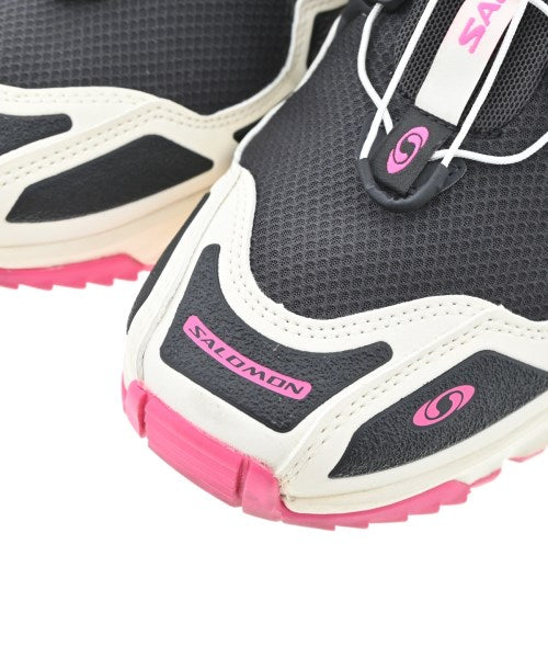 Salomon รองเท้าผ้าใบ