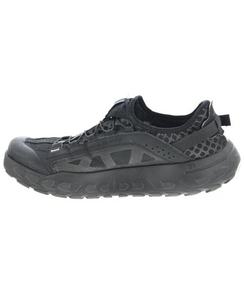 Salomon รองเท้าผ้าใบ
