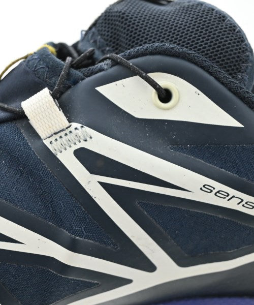 Salomon รองเท้าผ้าใบ