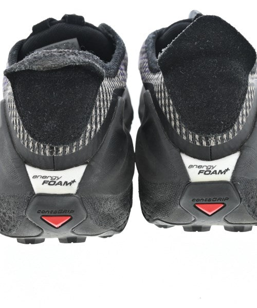 Salomon รองเท้าผ้าใบ