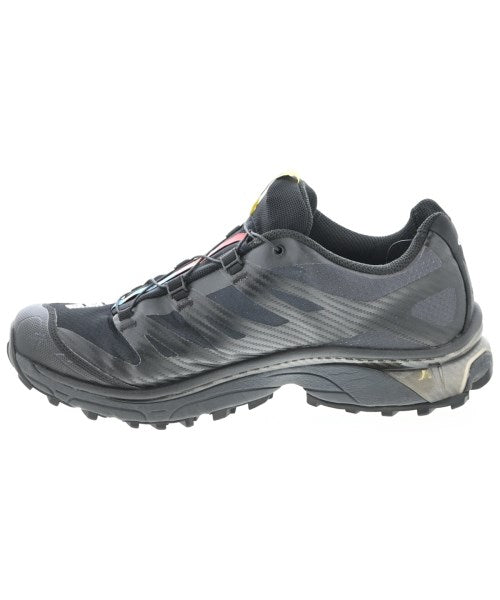 Salomon รองเท้าผ้าใบ