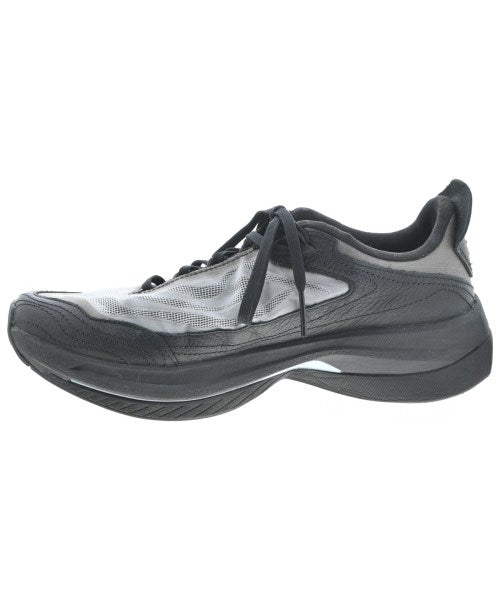Salomon รองเท้าผ้าใบ