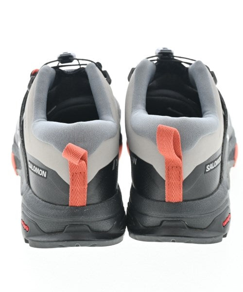 Salomon รองเท้าผ้าใบ