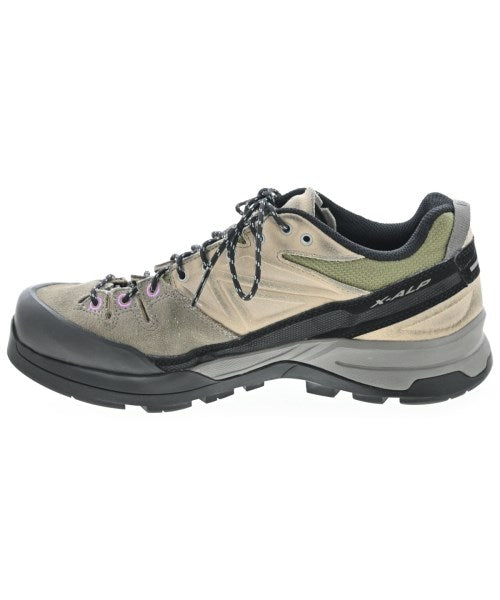 Salomon รองเท้าผ้าใบ