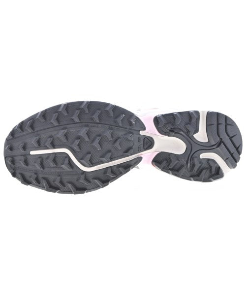 Salomon รองเท้าผ้าใบ