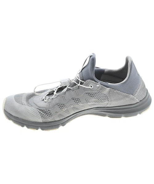 Salomon รองเท้าผ้าใบ