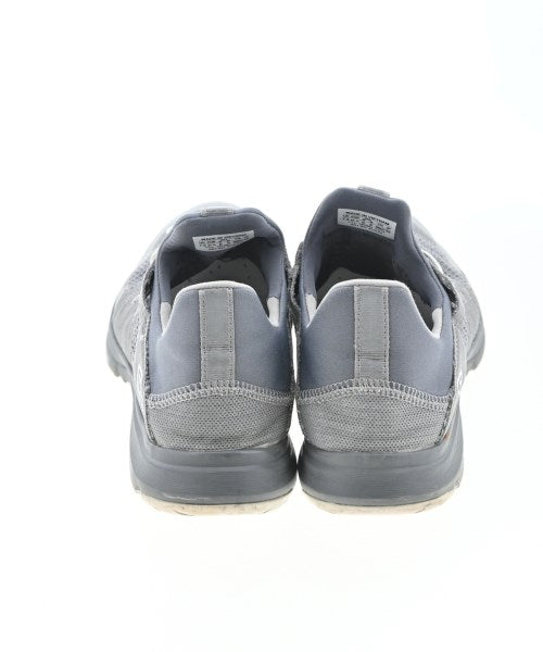 Salomon รองเท้าผ้าใบ
