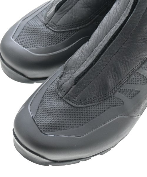 Salomon รองเท้าผ้าใบ
