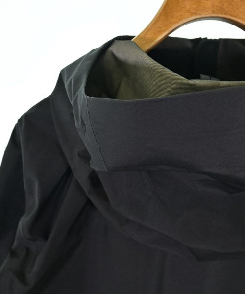 ARC'TERYX เสื้อพาร์กาภูเขา