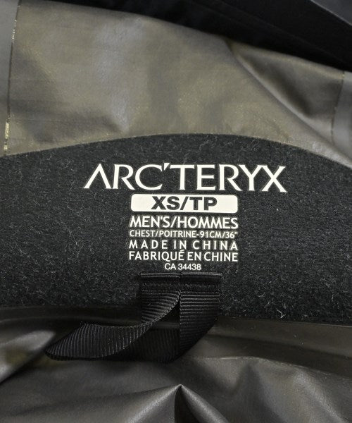 ARC'TERYX เสื้อพาร์กาภูเขา