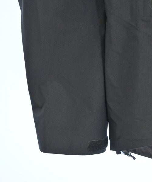 ARC'TERYX เสื้อพาร์กาภูเขา