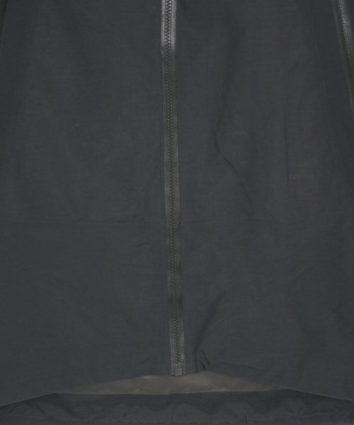 ARC'TERYX เสื้อพาร์กาภูเขา