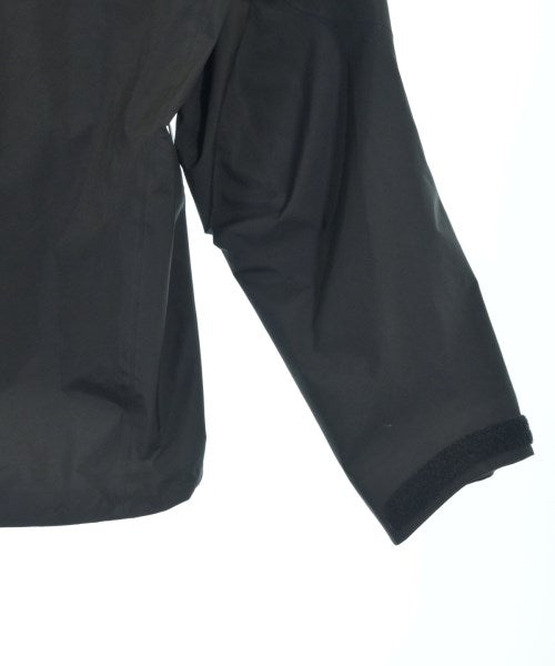 ARC'TERYX เสื้อพาร์กาภูเขา