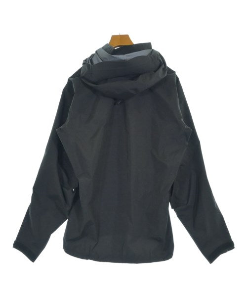ARC'TERYX เสื้อพาร์กาภูเขา