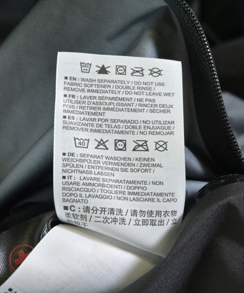 ARC'TERYX เสื้อพาร์กาภูเขา