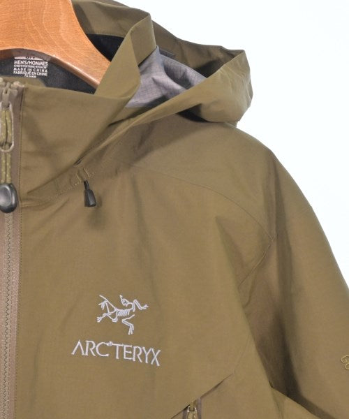 ARC'TERYX เสื้อพาร์กาภูเขา