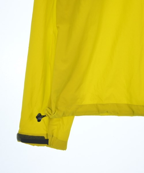 ARC'TERYX เสื้อพาร์กาภูเขา