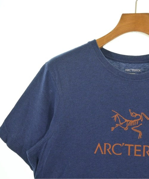 ARC'TERYX เสื้อยืด/เสื้อท็อปส์