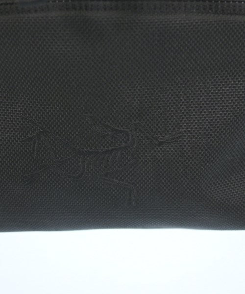 ARC'TERYX กระเป๋าสะพาย