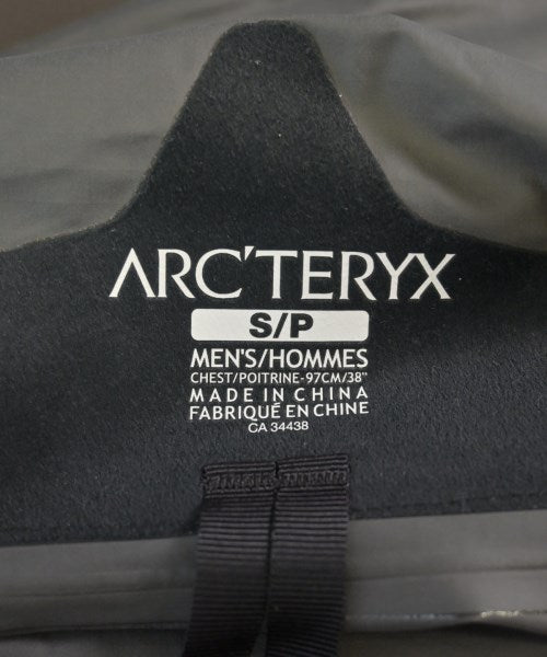 ARC'TERYX เสื้อพาร์กาภูเขา