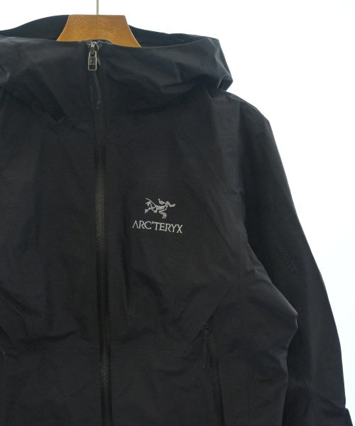 ARC'TERYX เสื้อพาร์กาภูเขา