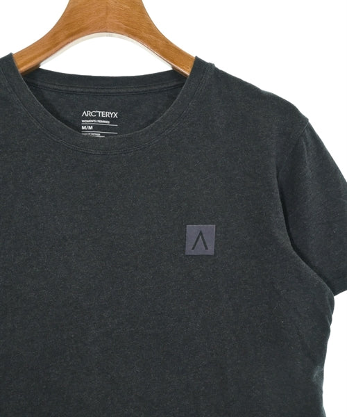ARC'TERYX เสื้อยืด/เสื้อท็อปส์