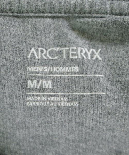 ARC'TERYX เสื้อยืด/เสื้อท็อปส์
