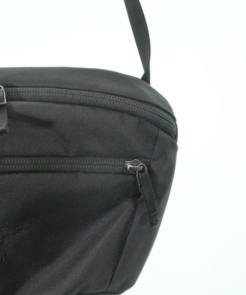 ARC'TERYX กระเป๋าสะพาย