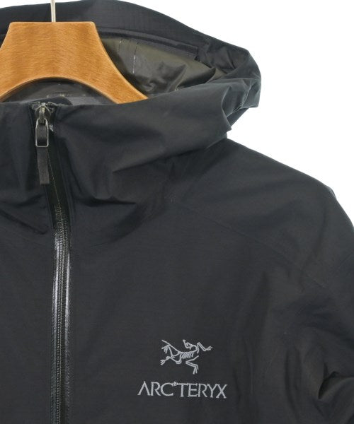 ARC'TERYX เสื้อพาร์กาภูเขา
