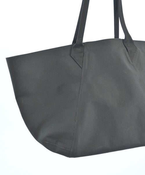 ARC'TERYX กระเป๋าถือขนาดใหญ่