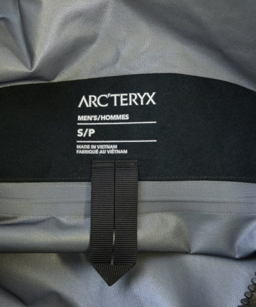 ARC'TERYX เสื้อพาร์กาภูเขา