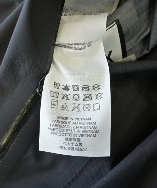 ARC'TERYX เสื้อพาร์กาภูเขา