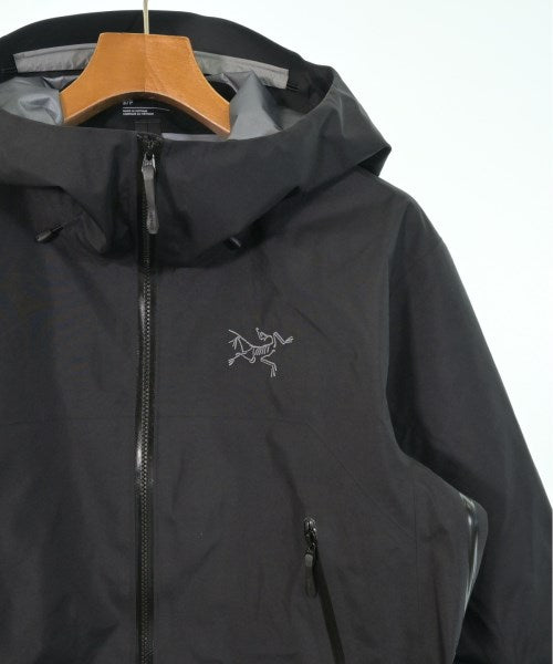 ARC'TERYX เสื้อพาร์กาภูเขา