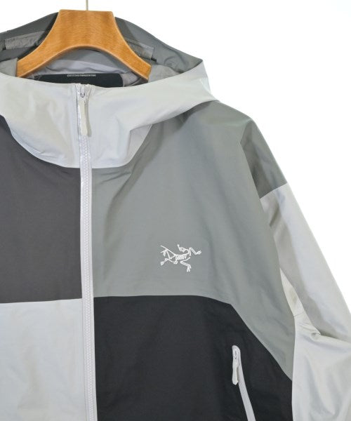 ARC'TERYX เสื้อพาร์กาภูเขา