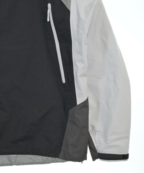 ARC'TERYX เสื้อพาร์กาภูเขา