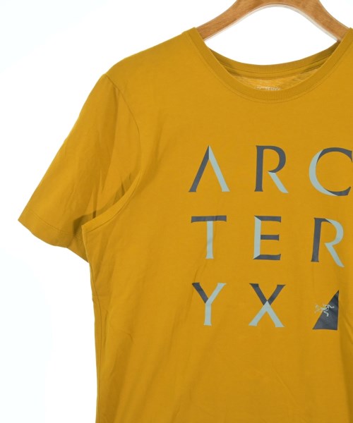 ARC'TERYX เสื้อยืด/เสื้อท็อปส์