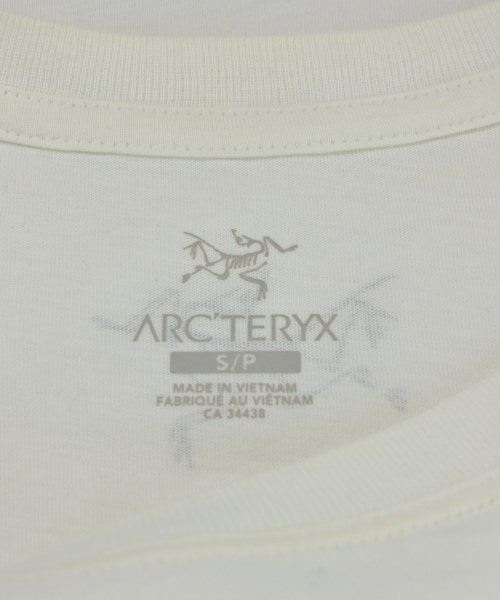 ARC'TERYX เสื้อยืด/เสื้อท็อปส์