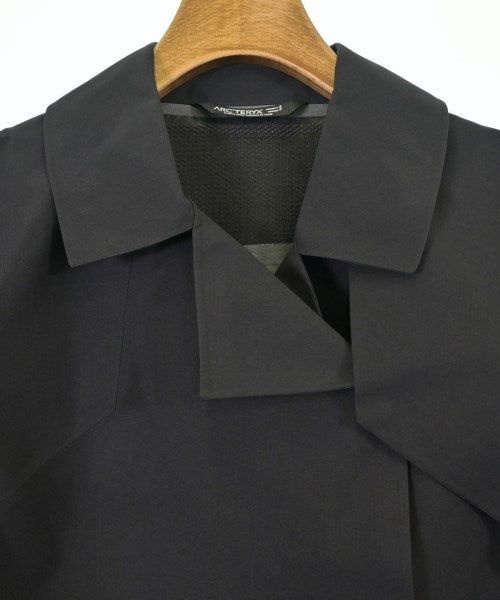 ARC'TERYX เสื้อกันฝน
