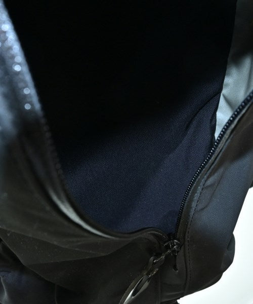 ARC'TERYX เป้สะพายหลัง
