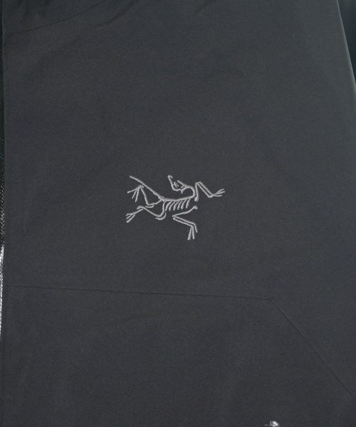 ARC'TERYX เสื้อพาร์กาภูเขา