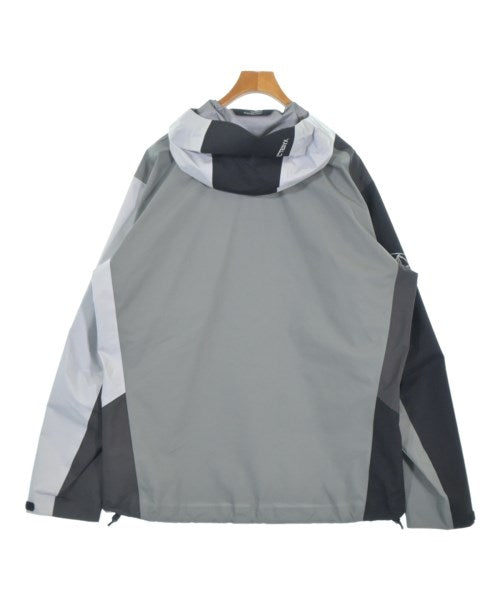 ARC'TERYX เสื้อพาร์กาภูเขา