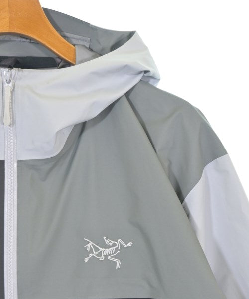 ARC'TERYX เสื้อพาร์กาภูเขา