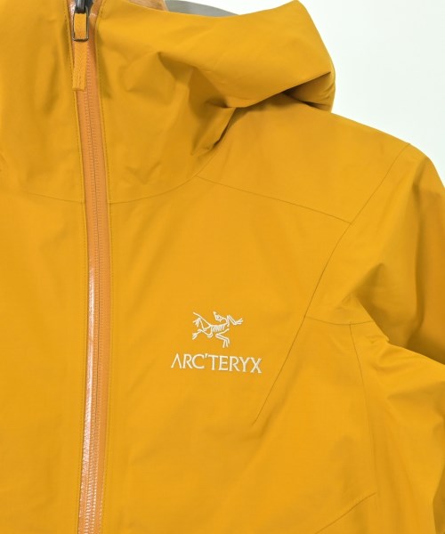 ARC'TERYX เสื้อพาร์กาภูเขา